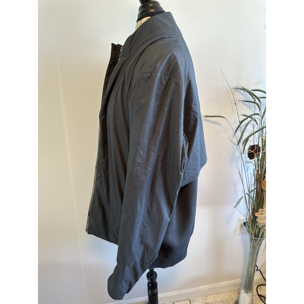Lululemon Shell Stopper Bomber Jacket Full Zip Insulated Gray XL - Picture 3 of 7